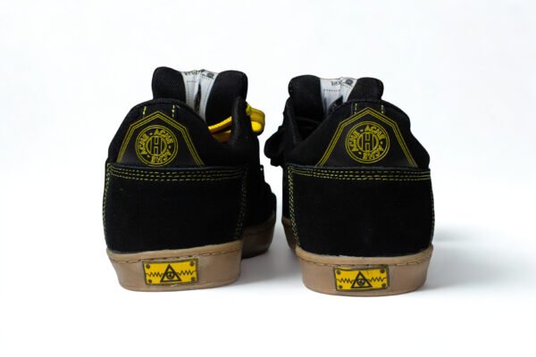 Flat SB Gamuza Negro Amarilla Suela Amarilla