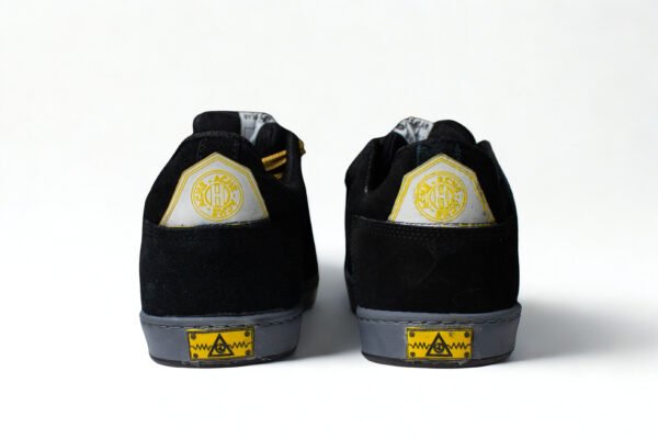 Gamuza Negra Suela Gris