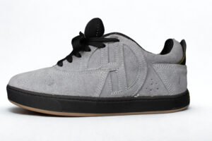 Gamuza Gris Suela Negra