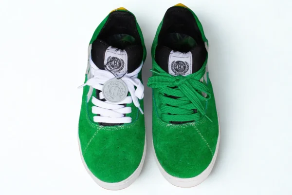 Flat SB Carnaza verde/logo gris/suela blanca