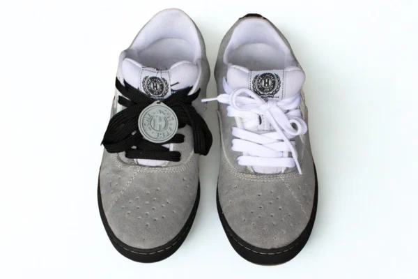 converted_image_3 Flat SB Carnaza gris/logo blanco/suela negra