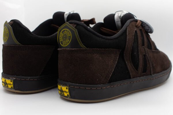 ache foowear Flat SB