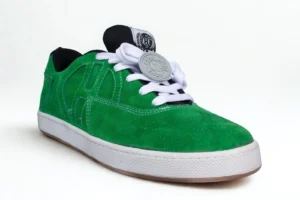 ache foowear Flat SB Carnaza verde/suela blanca