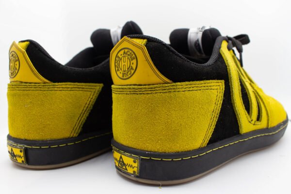 ache foowear Flat SB