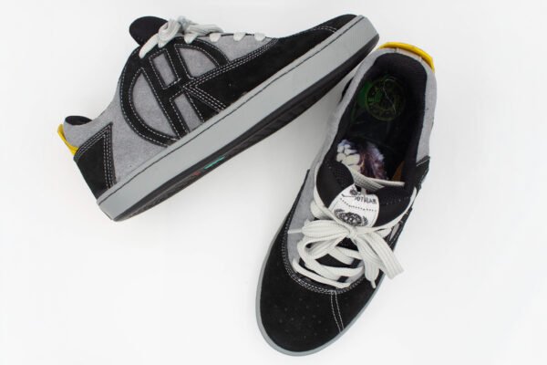 ache foowear Flat SB